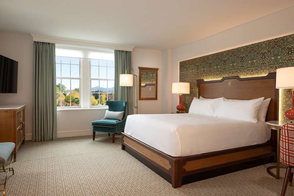 Фото Hotel Roanoke & Conference Ctr, Curio Collection by Hilton