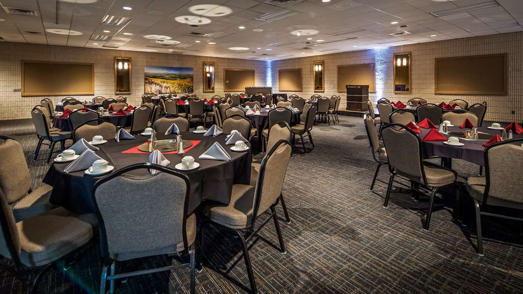 Фото Best Western Plus University Inn