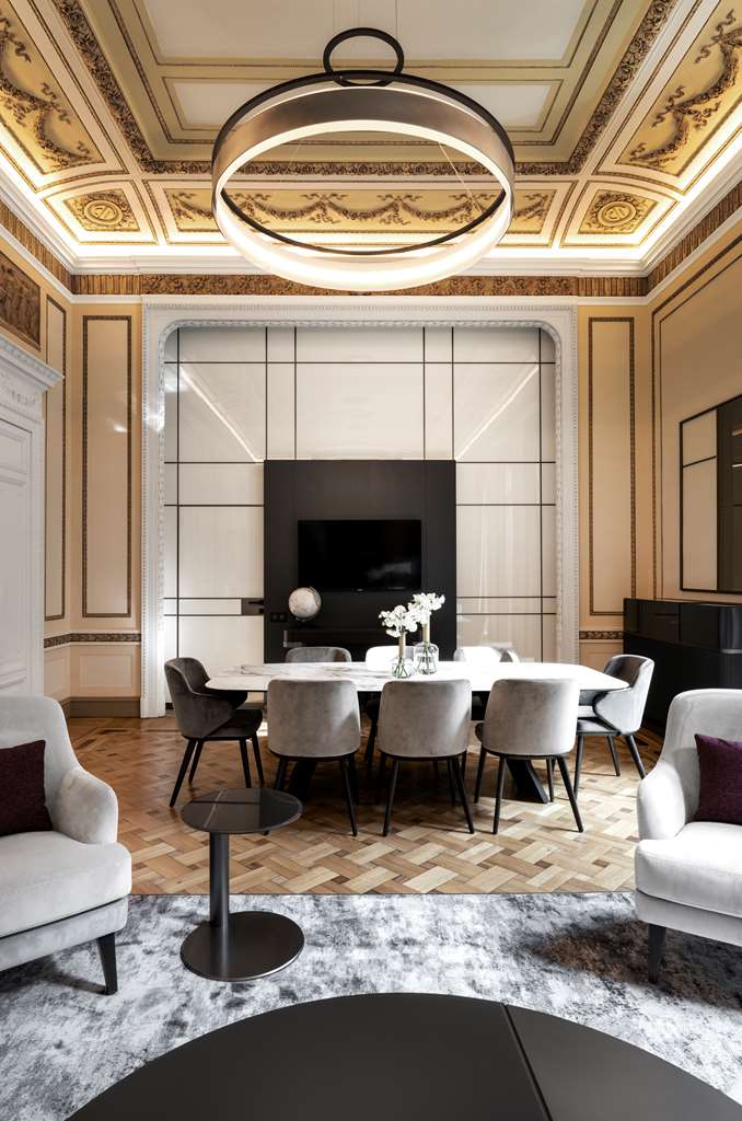 Фото Palazzo Touring Club Milan, A Radisson Collection Hotel