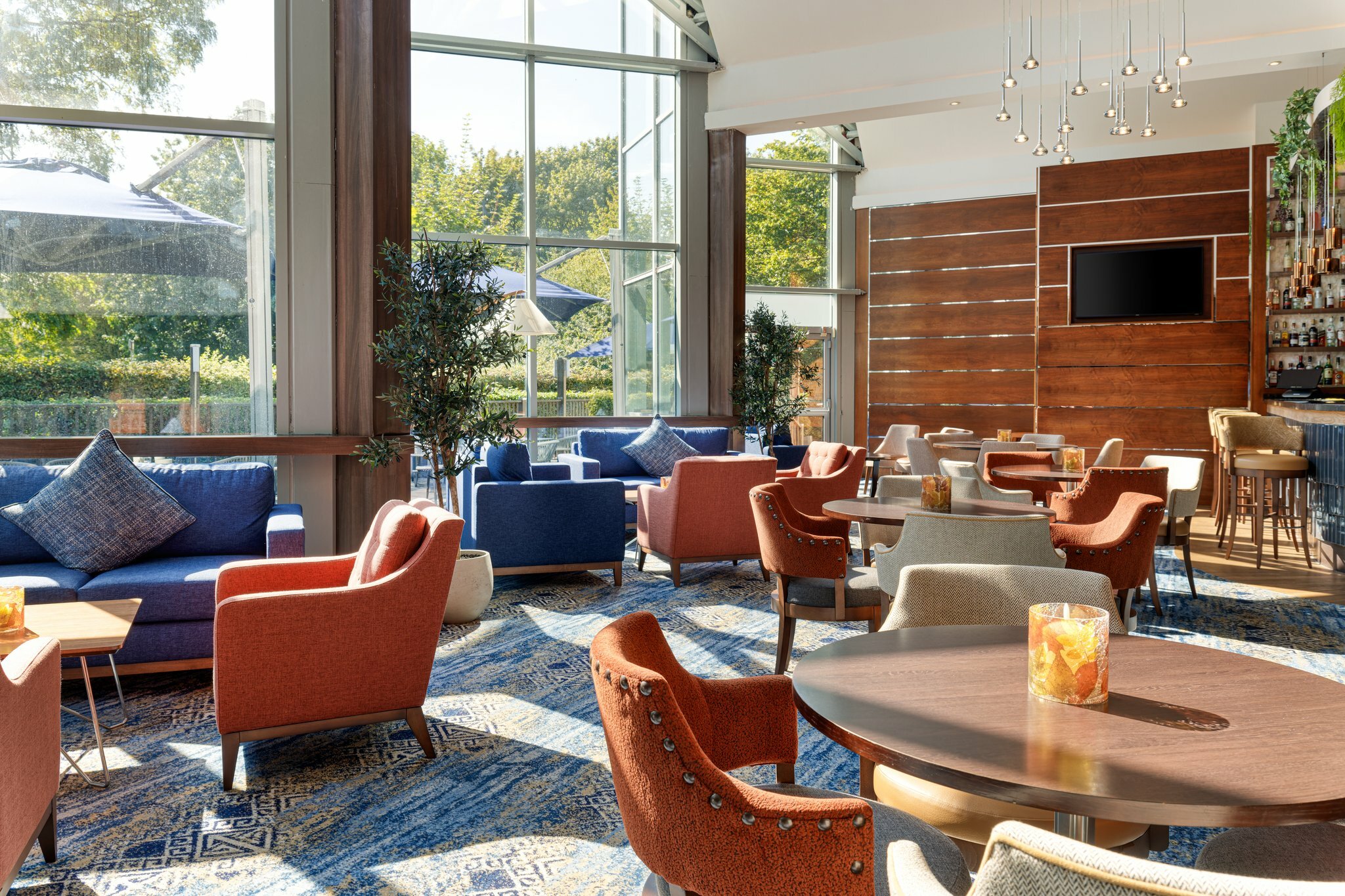 Фото Crowne Plaza London - Gatwick Airport