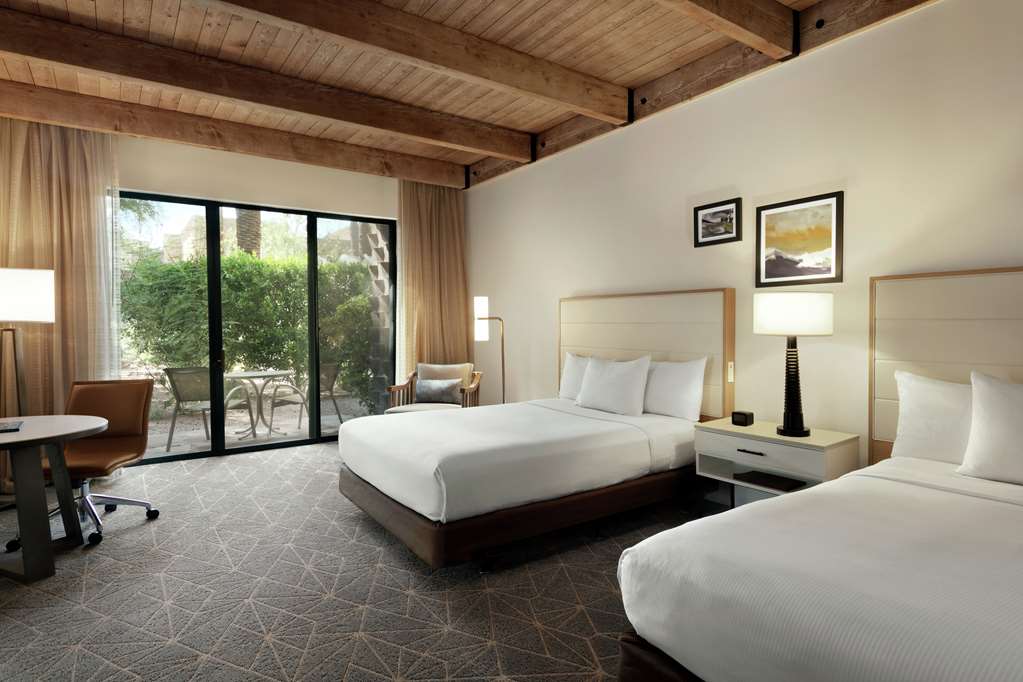 Фото DoubleTree Resort by Hilton Paradise Valley - Scottsdale