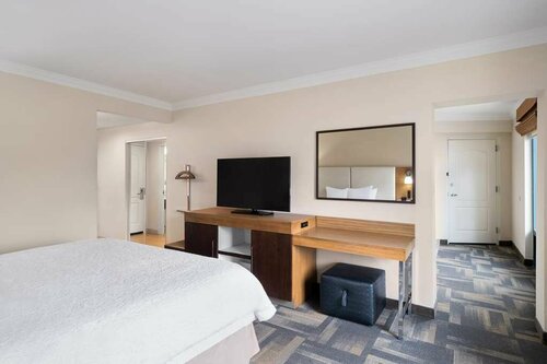 Гостиница Hampton Inn Charleston-North в Норт-Чарлстоне