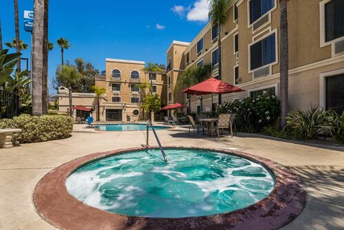 Гостиница Best Western Escondido Hotel в Эскондидо