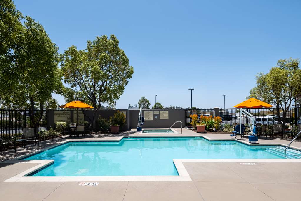 Фото Hilton Garden Inn Irvine East/Lake Forest