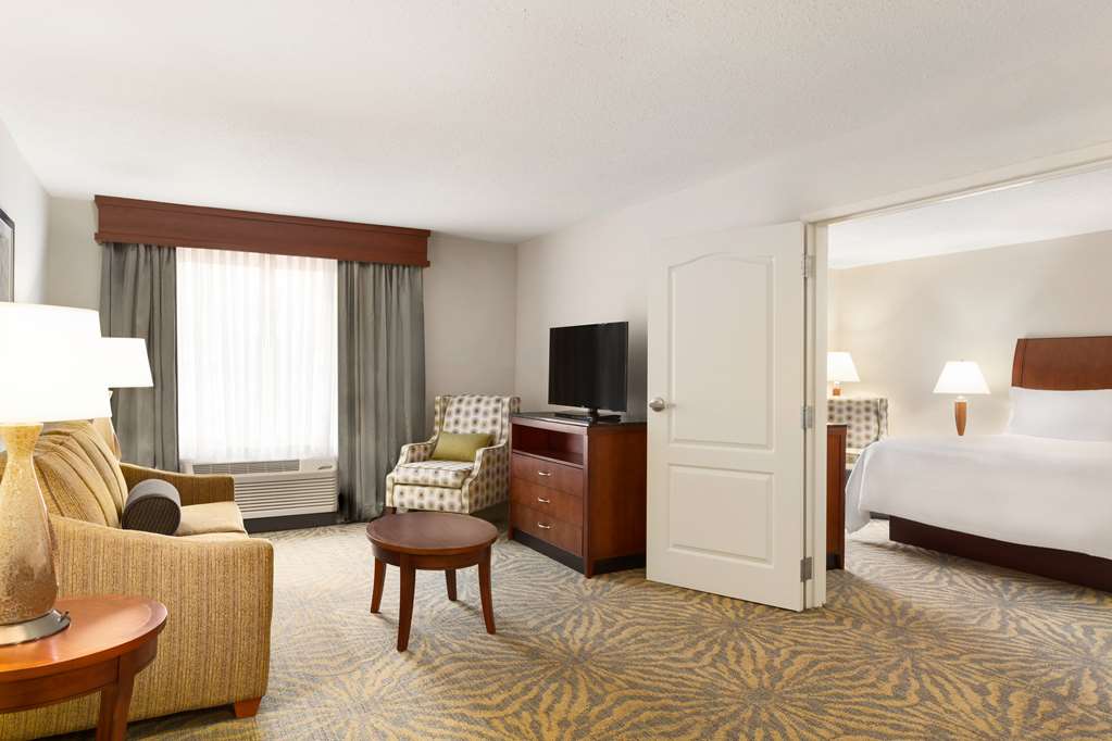 Фото Hilton Garden Inn Shelton