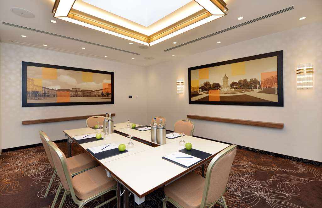 Фото Best Western Plus Delta Park Hotel