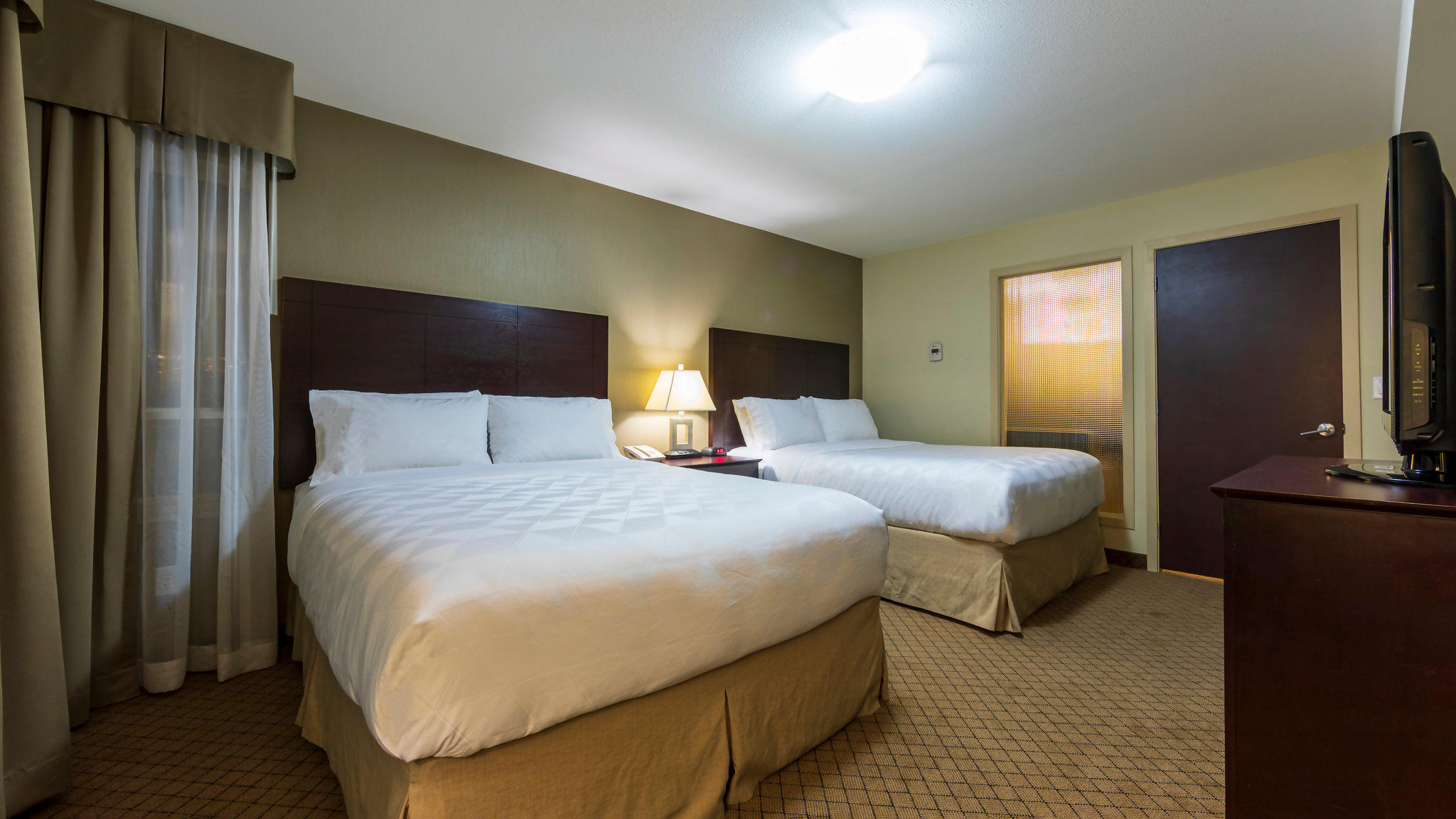 Фото Holiday Inn Hotel and Suites-Kamloops