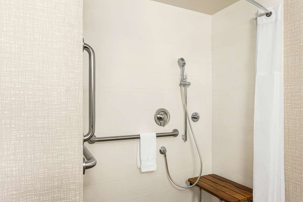 Фото Hampton Inn Milwaukee/Brookfield