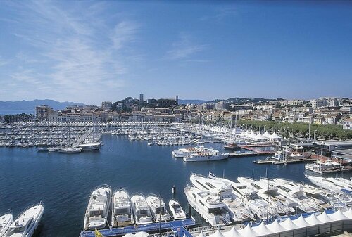 Гостиница Best Western Plus Cannes Riviera Hotel & SPA в Каннах