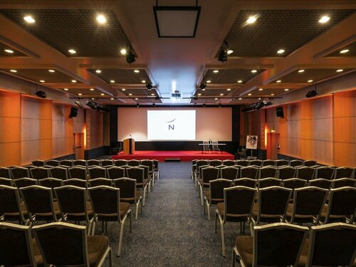 Гостиница Novotel Marne La Vallee Noisy Le Grand в Понто-Комбе