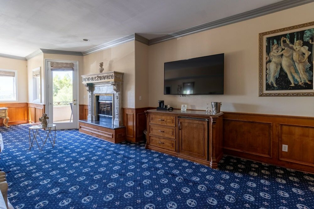 Фото Inn at Churon Winery