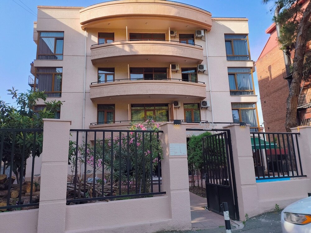 Фото Andza Tbilisi Hotel