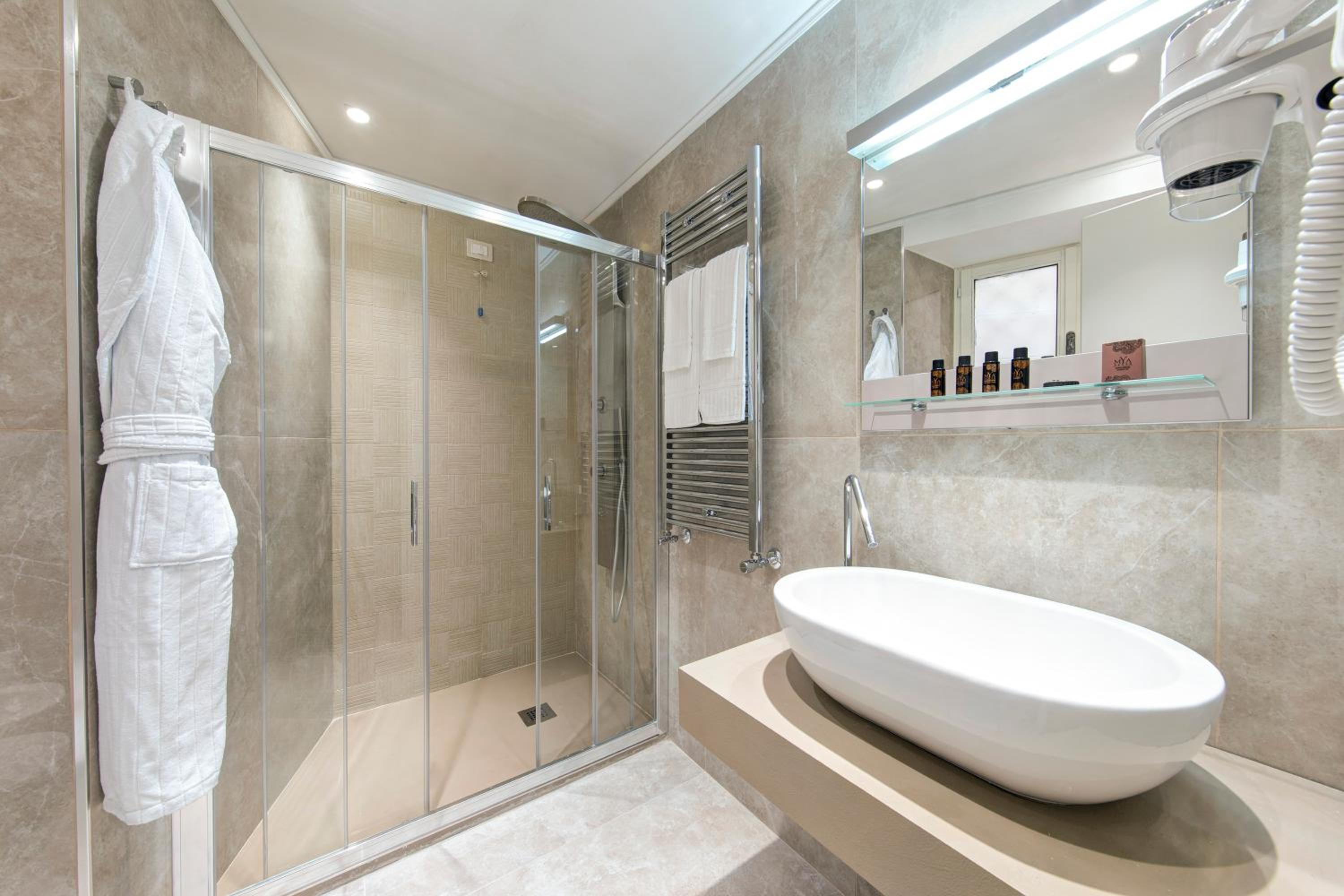 Фото Magica Luna Boutique Hotel Roma