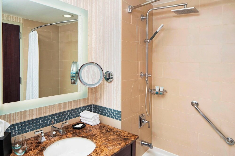 Фото The Westin Jersey City Newport