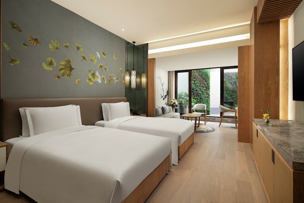 Фото Crowne Plaza Shanghai Nanjing Road