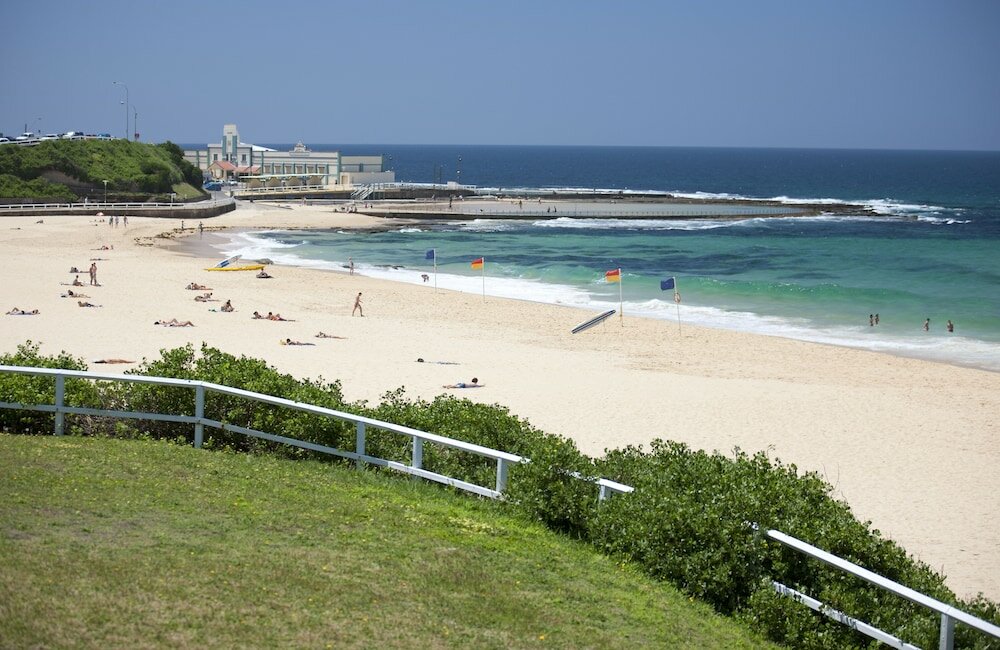Фото Novotel Newcastle Beach