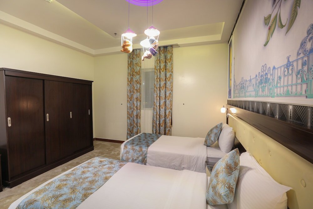 Фото Meral Crown Hotel