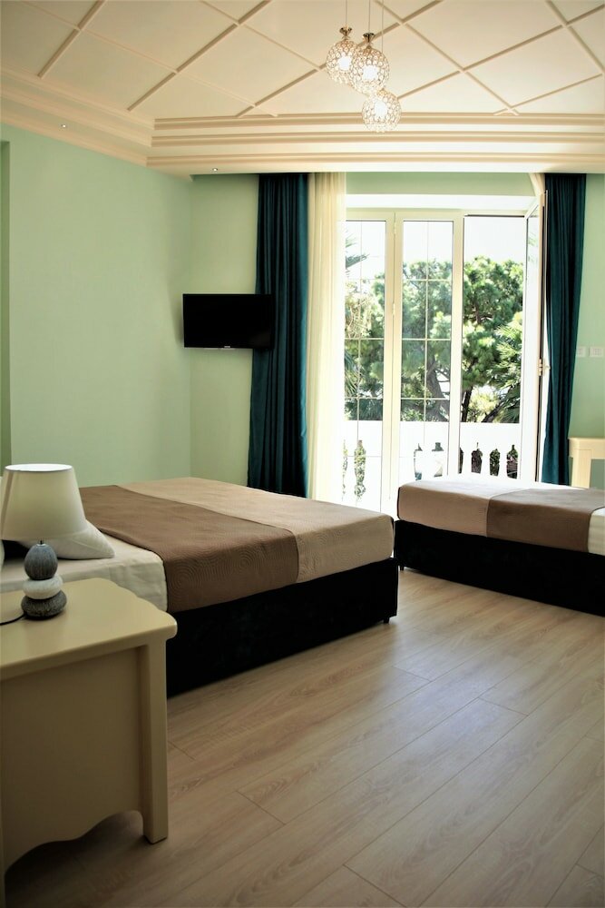 Фото Hotel Veliera