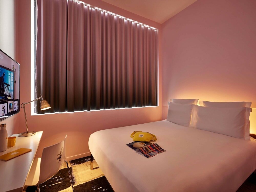 Фото Mama Shelter