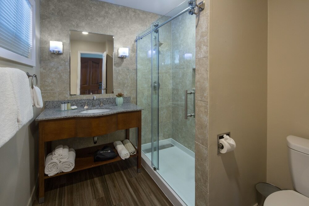 Фото Normandy Inn
