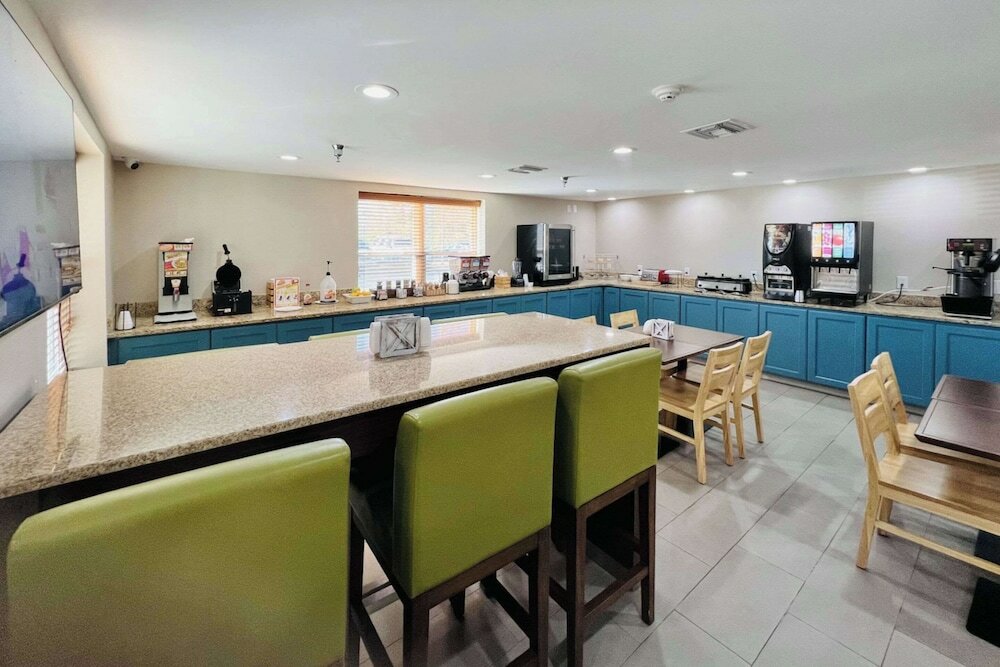 Фото Country Inn & Suites by Radisson, Panama City, Fl