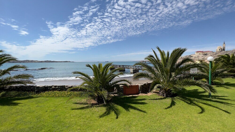 Фото Lüderitz Nest Hotel