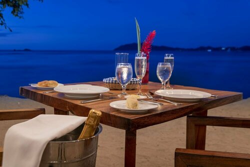 Внешний вид отеля Capitán Suizo Beachfront Boutique Hotel в Санта-Крусе, фото 5