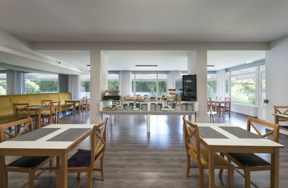 Фото Varzinn Hotel