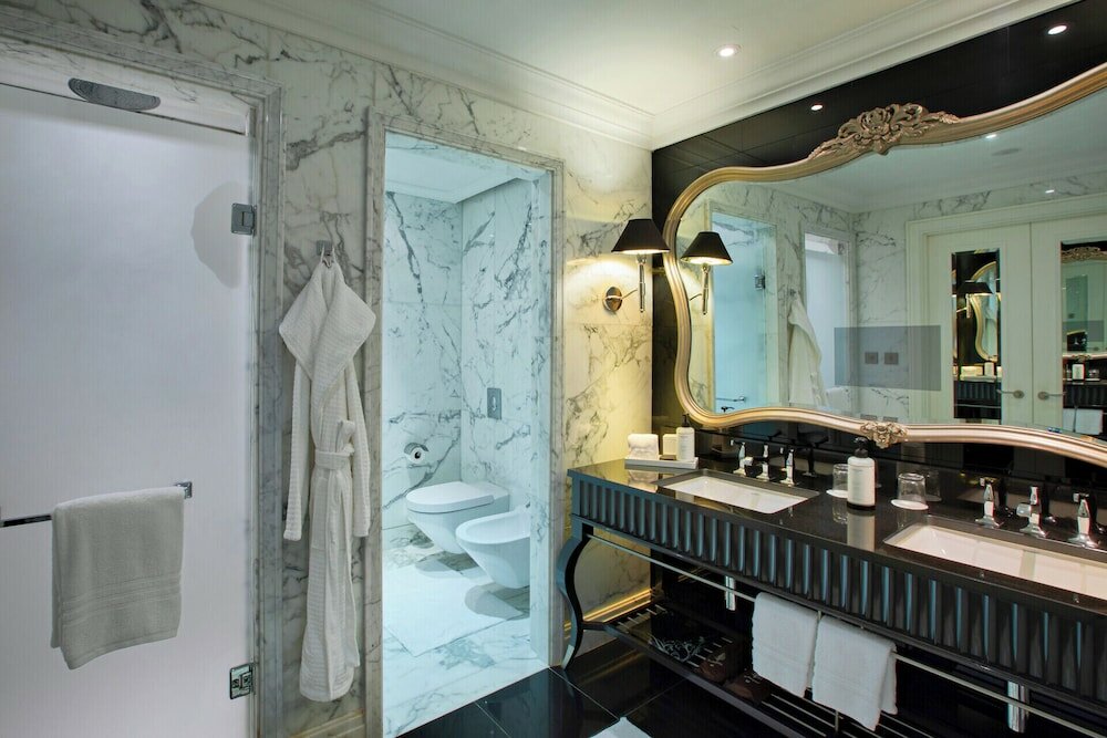 Фото Four Seasons Hotel Baku