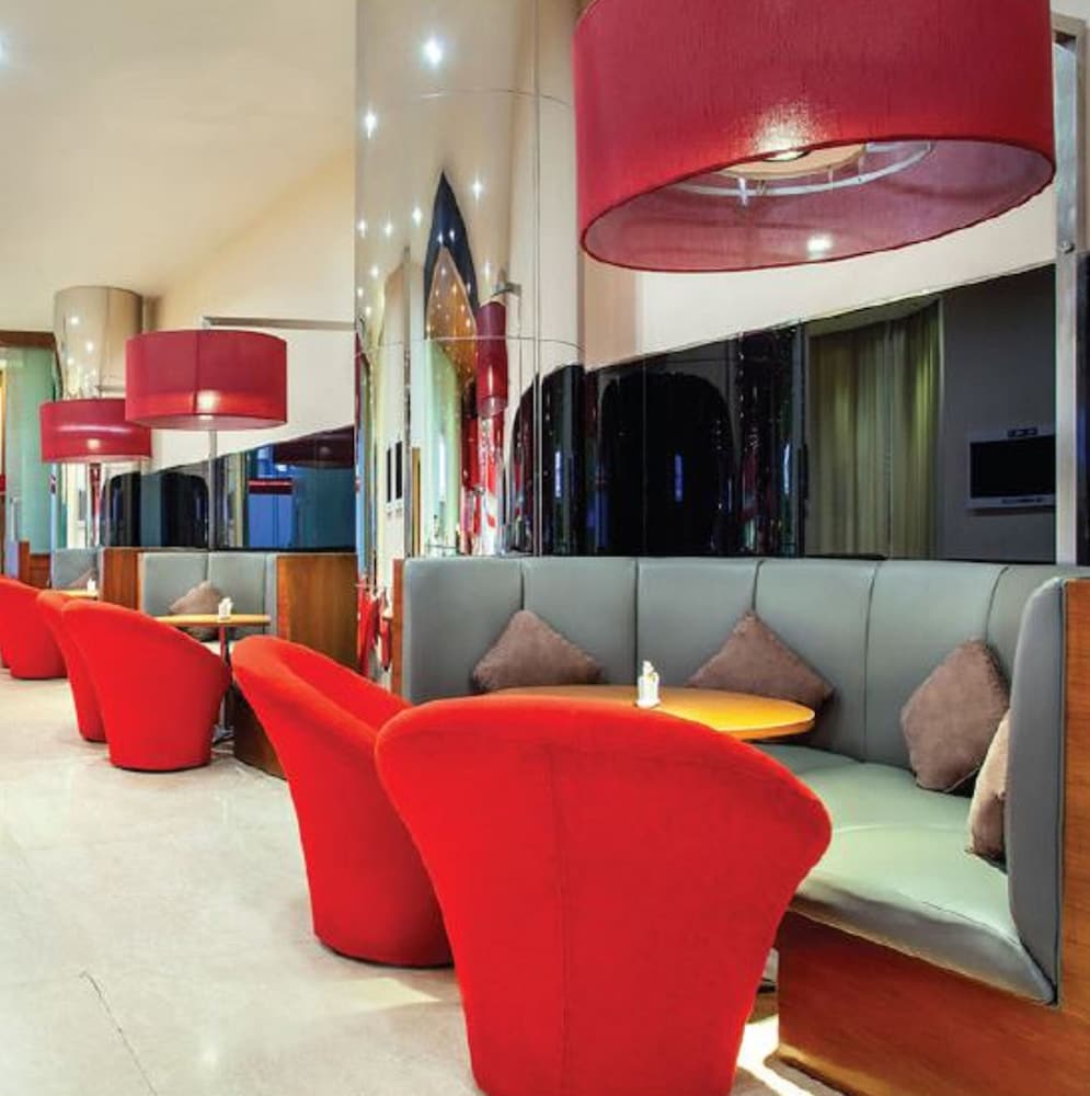 Фото Ibis Bandung Trans Studio