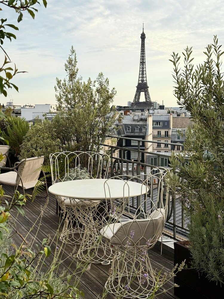 Фото Hôtel Marignan Champs Elysées