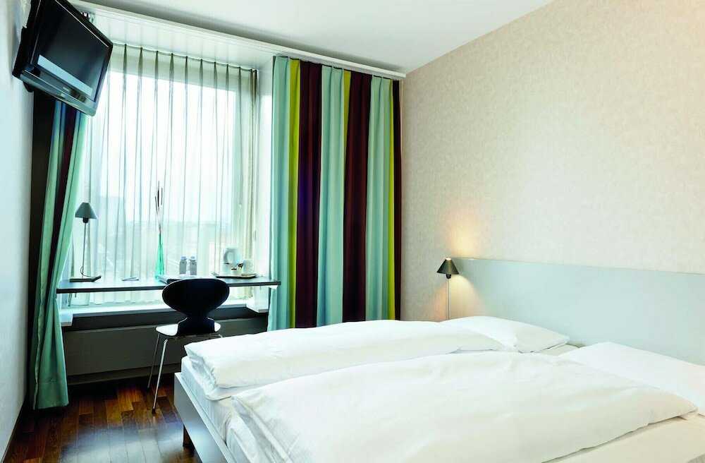 Фото Sorell Hotel Ador