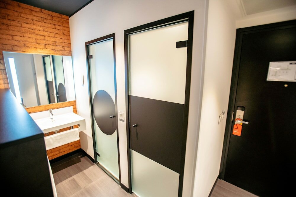 Фото Отель Onomo Hotel Kampala