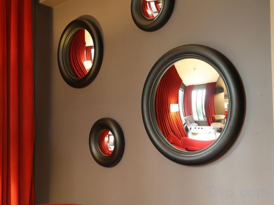 Фото Hôtel Moliere