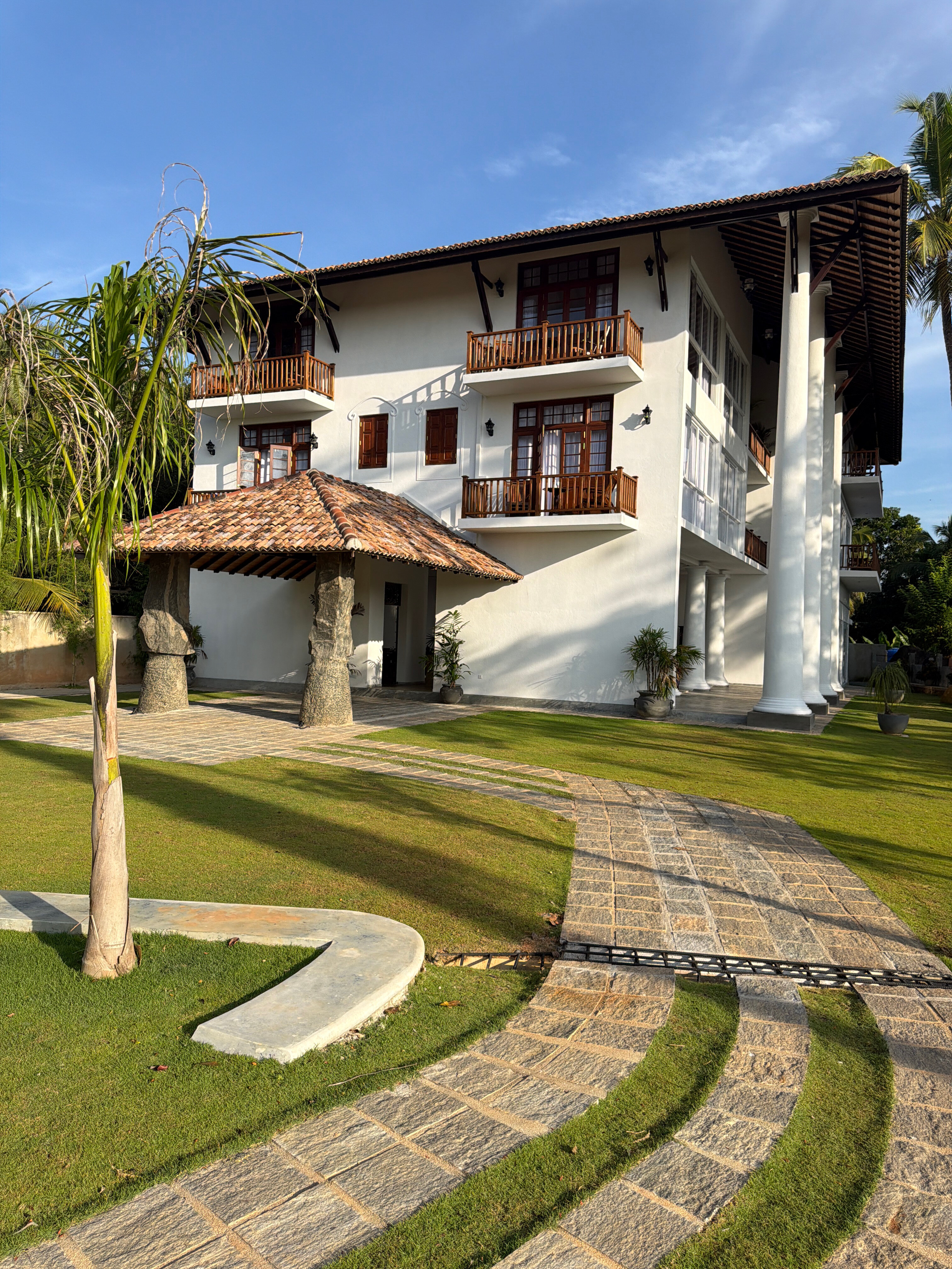 邦楽 PEACOCK HOTEL Peacock Hotel, гостиница, Унаватуна, Parangiyawatta,Peellagoda