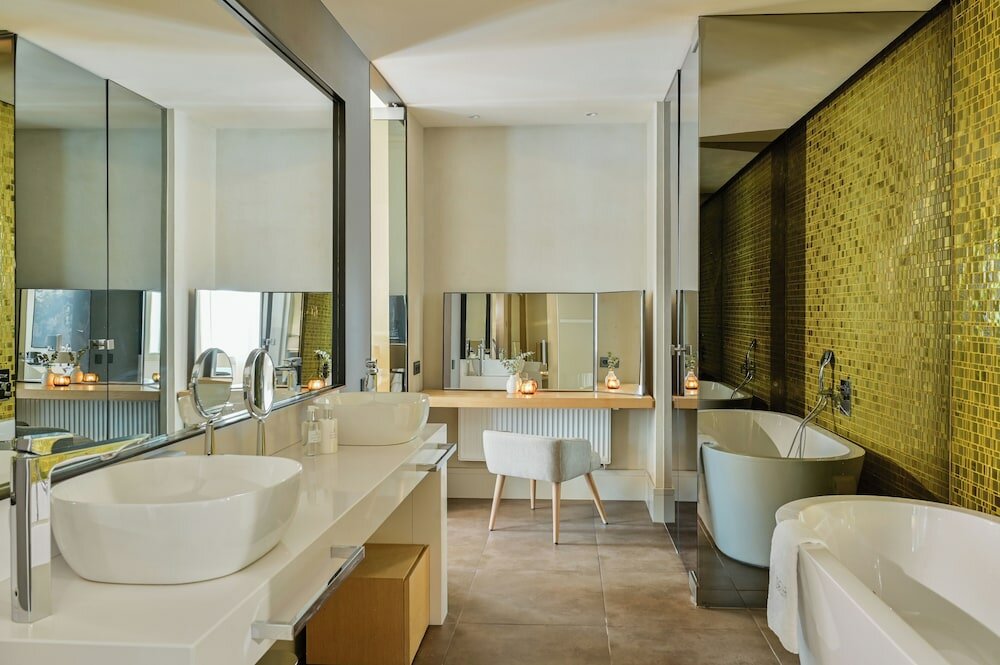 Фото Small Luxury Hotels of the World