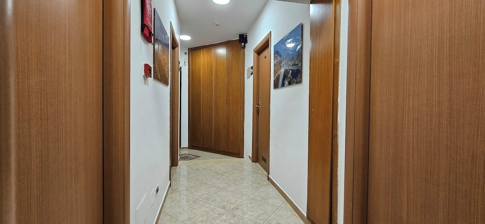 Фото Hotel Zara
