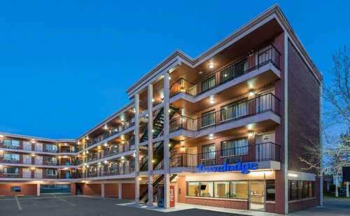 Гостиница Travelodge by Wyndham Reno Downtown в Рино