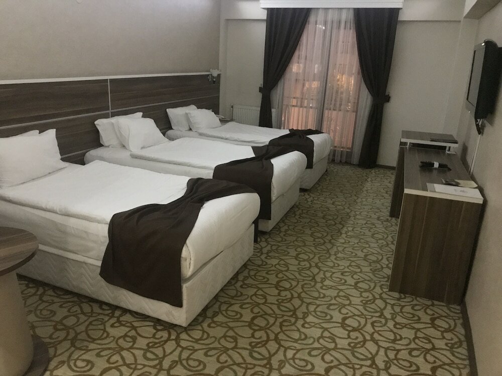 Perama Hotel - 13