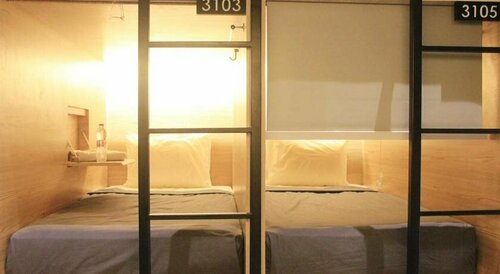 Гостиница Livinn Hostel City Center Surabaya в Провинции Восточная Ява