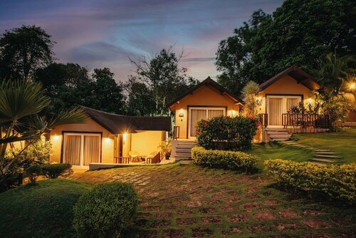 Гостиница Stone Wood Resort Mandrem в Мандреме