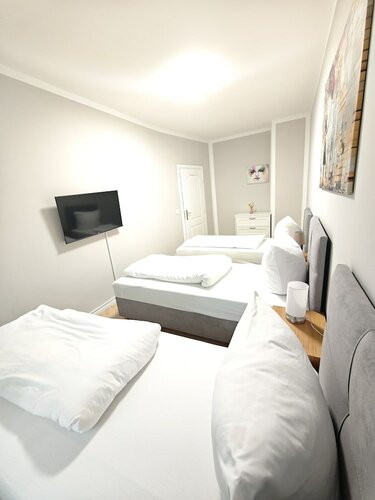Гостиница Zollikof Aparts - Sauna & Studioapartments в Лейпциге