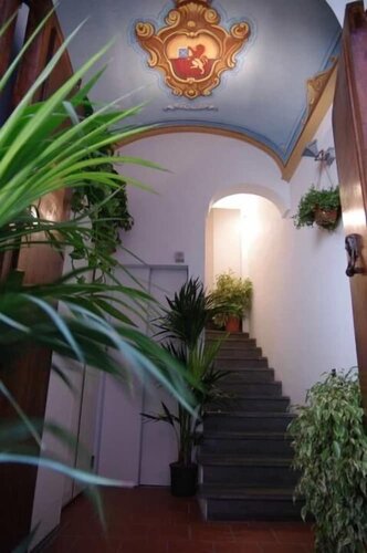 Апартаменты Old Taverna Sorrentina в Сорренто