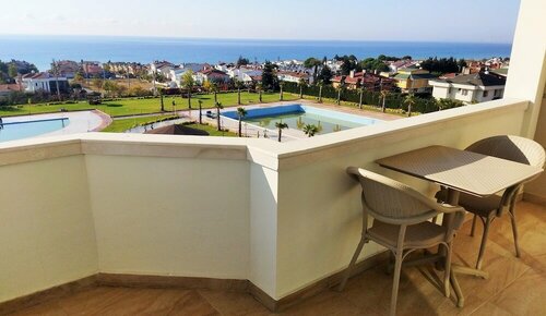Гостиница Ramada Plaza Silivri by Wyndham в Эргене