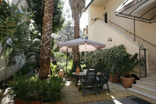 Гостиница Celeste Room в Казерте