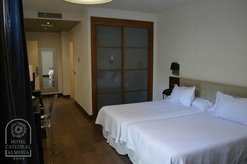 Гостиница Hotel Catedral Almería в Альмерии