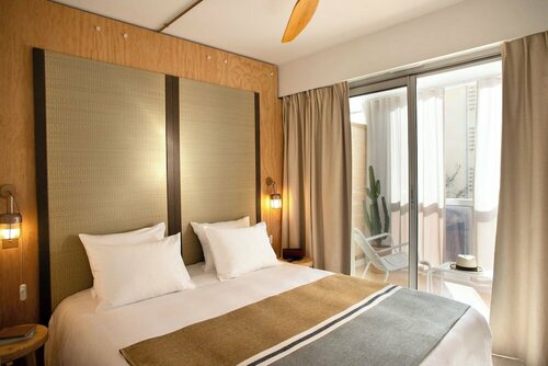 Гостиница Mob Hotel Cannes в Ле-Канне