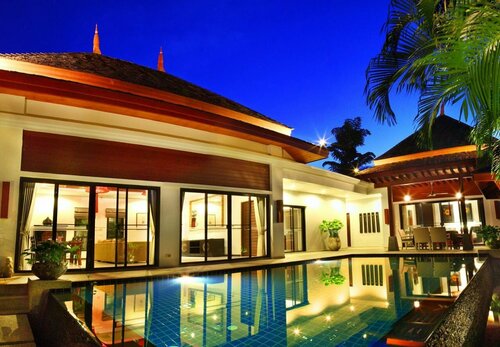 The Bell Pool Villas