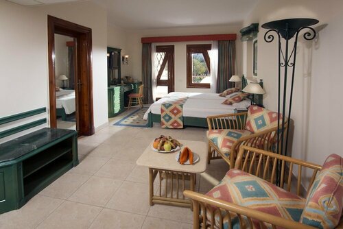 Гостиница Swiss Inn Resort Dahab в Дахабе