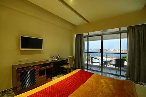 Гостиница Apaar Hotel в Диу